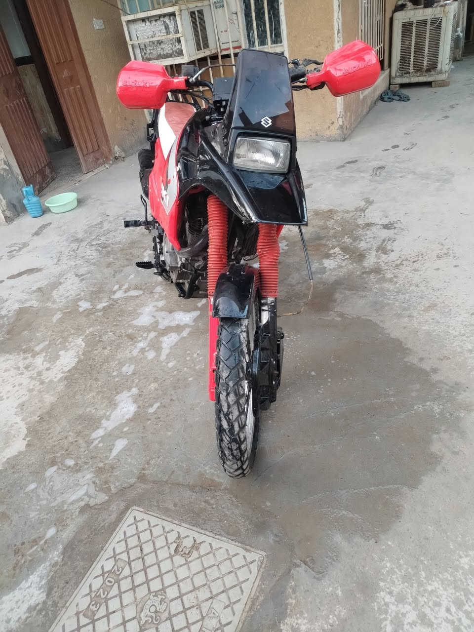 سلام عليكم قفاز البيع مكينه ٧٥٠ تفاصيل ***********
