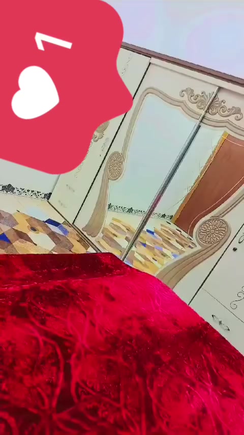 السلام عليكم اغراض بيت للبيع نضيفات مكاني اسكان الصناعي للاستفسار الاتصال على الرقم او المراسله رجأ المو شراي لايتعبني ***********
