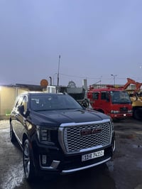 للبيع  دينلي 2023 مكفوله السياره كلش جديده ماشيه 69 سعرها 55.500 مكاني...