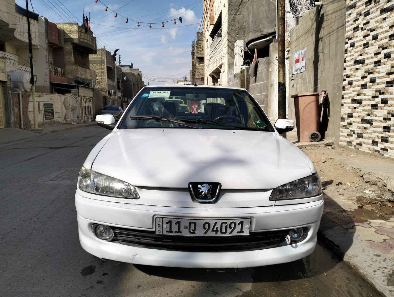 سلام عليكم. بيجو 306 للبيع او مراوس. موديل 2002 بسمي تحول ثاني يوم بغداد. سنويه 2030 بيها تبديل بنيد وصبغ جاملغ الايسر الامامي بدون ضربه  كير محرك تبريد تخم تاير صدر جديد. مكانها بغداد بلديات. سعر 43 رقم تلفون ***********
