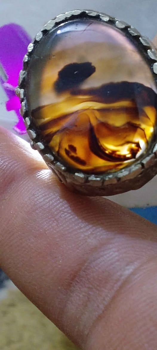 خاتم عقيق يماني قديم 
فضه صياغه خراسانيه 
عيار 925 سعره 30 البصرة, العراق


**إذا كنت صاحب هذا الإعلان وتريد حذفه لأي سبب، رجاءا أرسل رسالة إلى الدعم الفني**