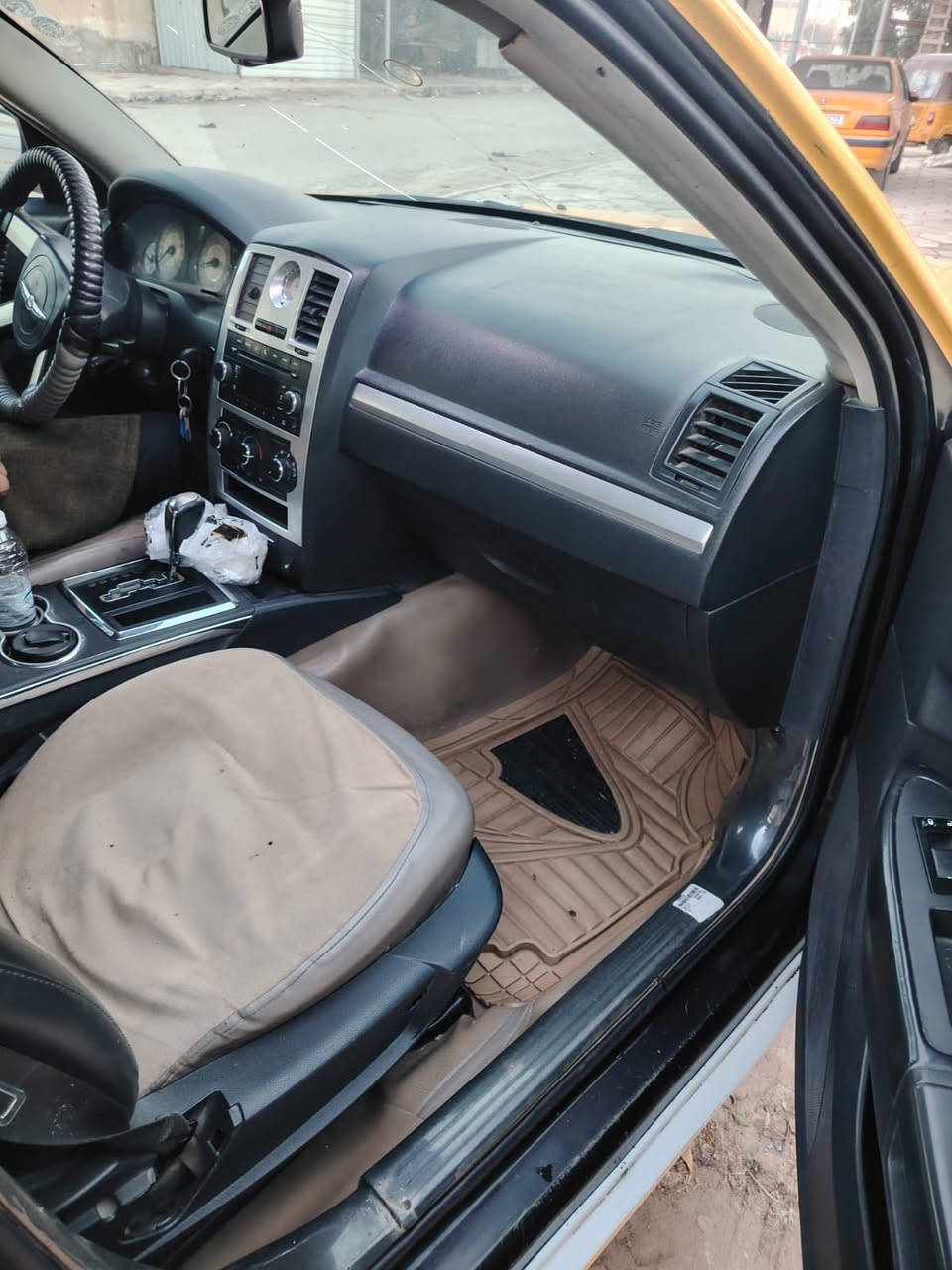 سلام عليكم اوبامه 2010 اصل سياره مكينه جبيره هم اصل رقم بابل بسمي سياره مصفره هيئه ومرور   مكان سياره ميسان    بيه تبديل جاملغ وباب سايق السعر(105).  وبيه مجال للشراي تفاصيل اكثر اتصل ***********
