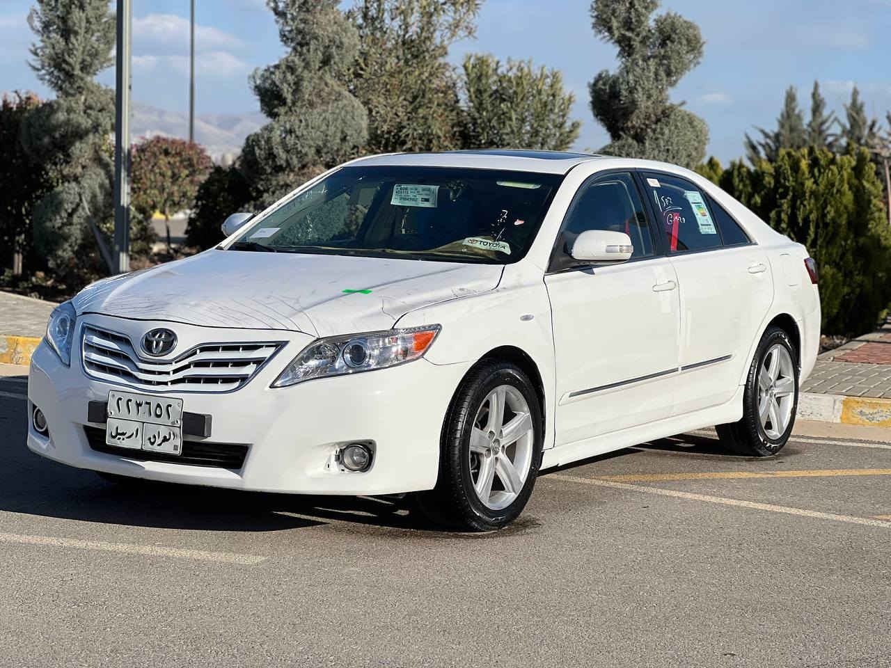 🚗 تۆیۆتا کامری ٢٠٠٩ 
​فرۆشتنی خێرا🔥
سەڵتەنە (فول فول مواسەفات)
نرخی کۆتایی: ٨٩ وەرەقە (قوفڵ)بەتەحاداوە نرخی خوار بازاڕ
​ گێر و مەکینە و هەموو شتێکی بەشەرتە.
​بۆیاخ: ٢ پارچە و ٢ پەڵە (وێنەی سۆنەریم داناوە ).
​
​تێبینی: سەنەوی بەسەرچووە، بڕی ٥٠٠ هەزار غەرامە لە نرخەکەی بۆ کڕیار دادەشکێندرێت.
​
​شوێن: سلێمانی
​ژمارەی مۆبایل: 📞 ***********
