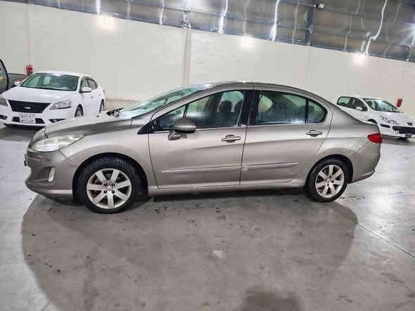 بیجۆ 408 مۆدیل 2012 گێڕتۆماتیک ڕەقەم هەولێر بەشەرتی گێڕو مەکینە و تبرید ساردو گەرم سەقف سلاید و تبرید مەرکەزی بەناوی خۆمە سەنەوی نوێیە بێ بۆیاغە یەک تۆز ساردی هەیە كامل لەسەر شەریکەیە 160 هەزار ڕۆیشتوە
نرخ 80 مەجال
شوێن سۆران
بیجو 408 مودیل 2012 الکیر اوتوماتیك رقم اربیل  بدون صبغ شرط تحويل سیارە بسمی شرط مكينة و الكير ماشية 160000 تبريد  مركزي سلايد 
مكان قضاء سوران
سعر 80 بها مجال 
***********
*********** سوران
