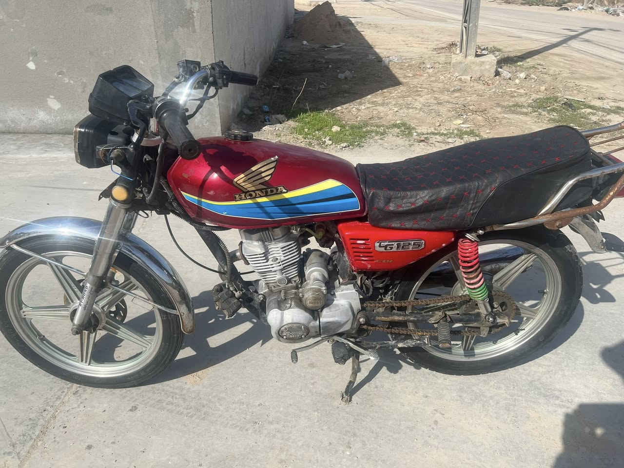 للبيع كربلاء ***********السعر ٣٠٠ الف
