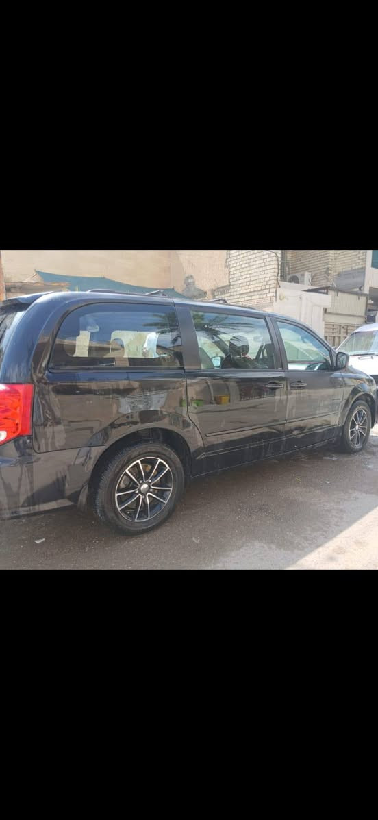 🚘 للبيع: Dodge Grand Caravan GT 2017
دوج كرفان GT موديل 2017
محرك 6 سلندر 3.6
ثلاث قطع تبريد ❄️❄️❄️
مكيف ثلج وتبريد ممتاز
جير أوتوماتيك
السيارة نظيفة وجاهزة للاستخدام
فحص كامل، محرك وجير وشاصي بحالة جيدة
صالون مرتب ومواصفات GT كاملة
ما تحتاج أي مصروف
رقم السيارة اربيل تحويل ثاني يوم
السعر: (145 وبيها مجال)
الموقع: (بغداد/ الغزالية)
للاستفسار: (***********)
