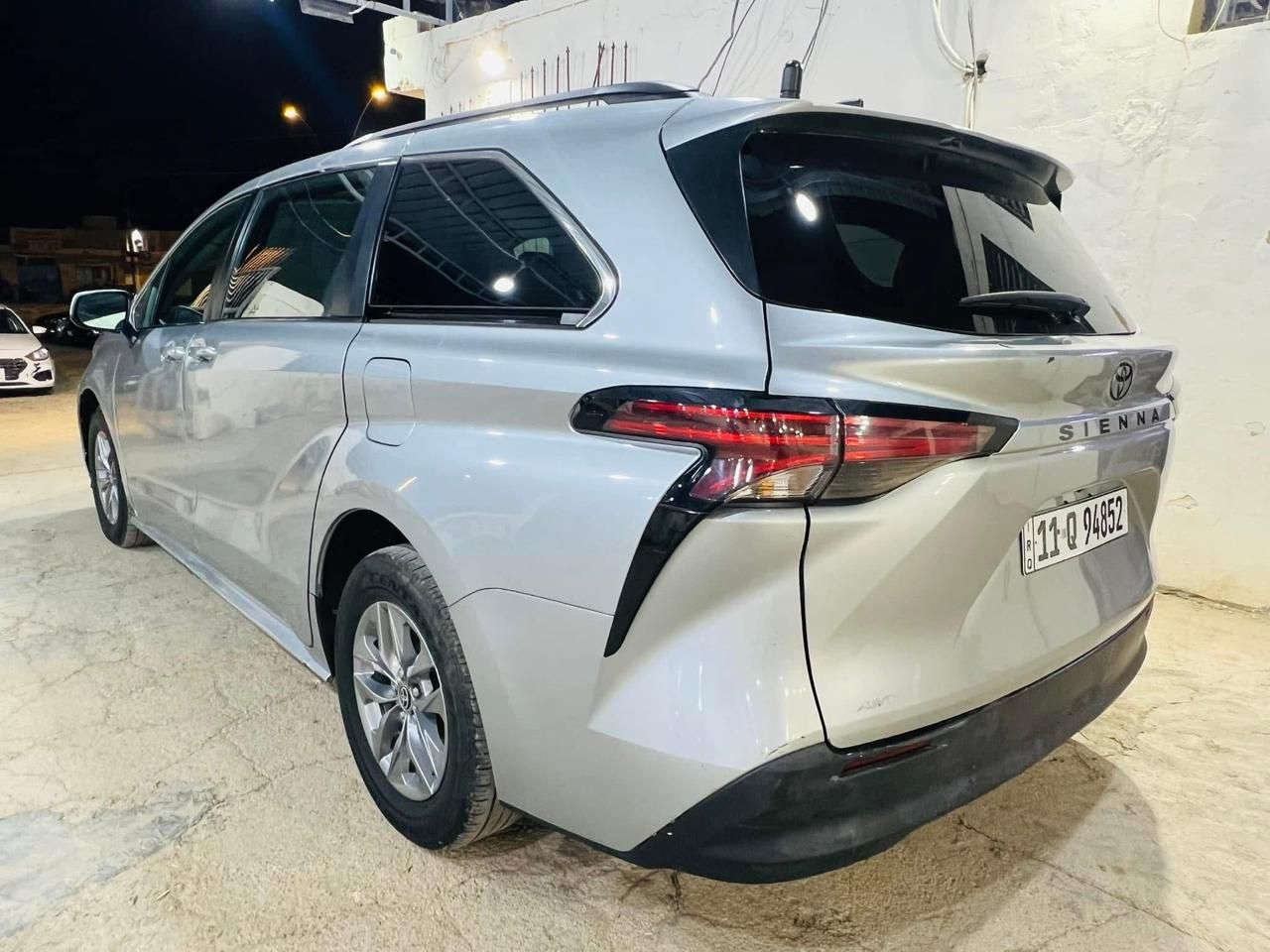 من رخصت الادمن
تويوتا سينا مواصفات (LE. Plus)
موديل 21 وارد رقم دولي /بغداد. ماشية 86
تحويل مباشر السعر المطلوب 20،000$
  المكان/الانبار/عانة/للمعلومات أكثر اتصال
*********** ملاحظة صور السونار مرفقة مع الصور
