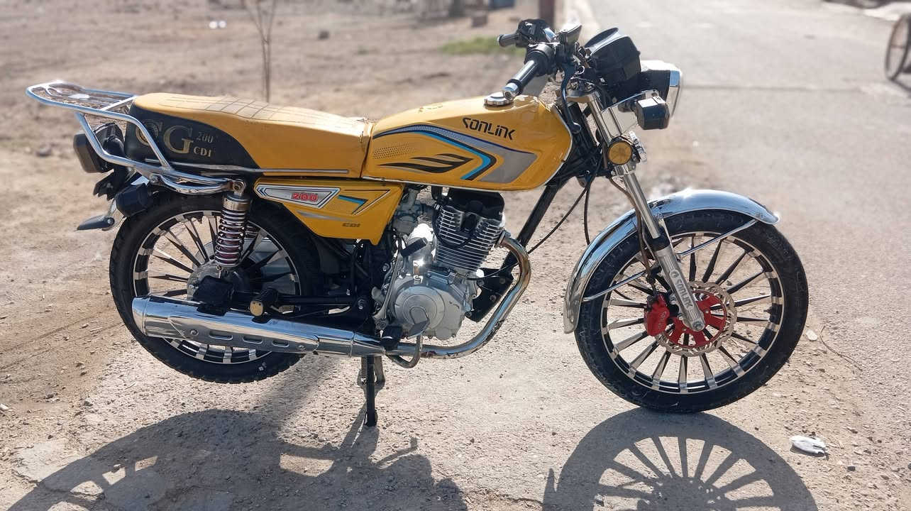 سلام عليكم دراجه ايراني سونك موديل 24 مكفوله كفاله عامه اوراق صولي مكان كماليه لسعر 700وبيهى مجال رقم ***********
