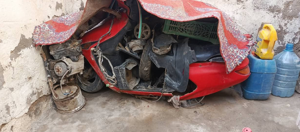 دراجتين فراشة نثية للبيع كفر نضيف ومكينة وحدة منهن مجفتك ابيعهن كومة حديد  التصال واتساب ***********
