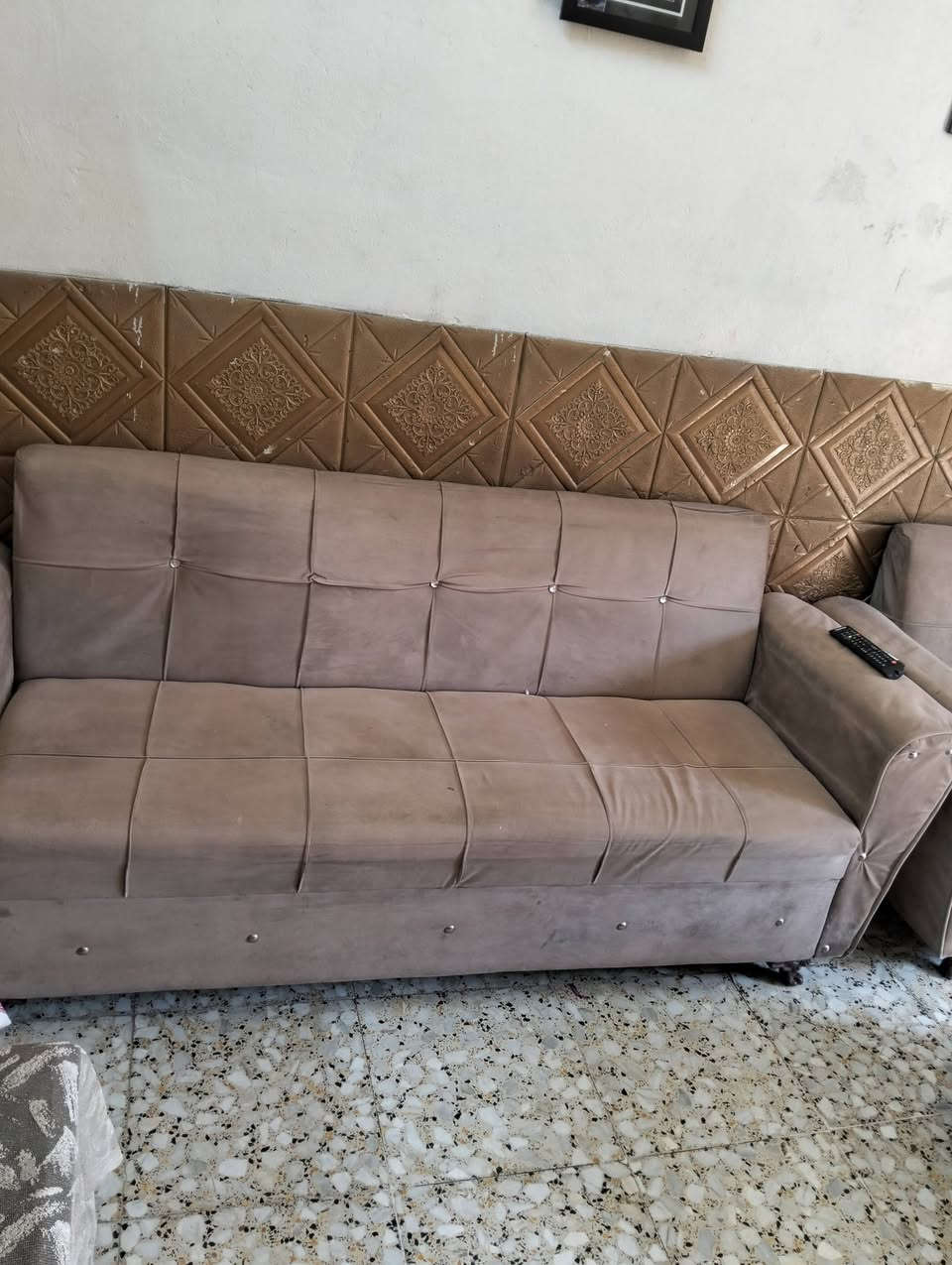السلام عليكم تخم 7مقاعد+طبله نضيف عدى كرسي واحد التجوه مكسوره السعر 150الف وبي مجال العنوان جميلة


**إذا كنت صاحب هذا الإعلان وتريد حذفه لأي سبب، رجاءا أرسل رسالة إلى الدعم الفني**