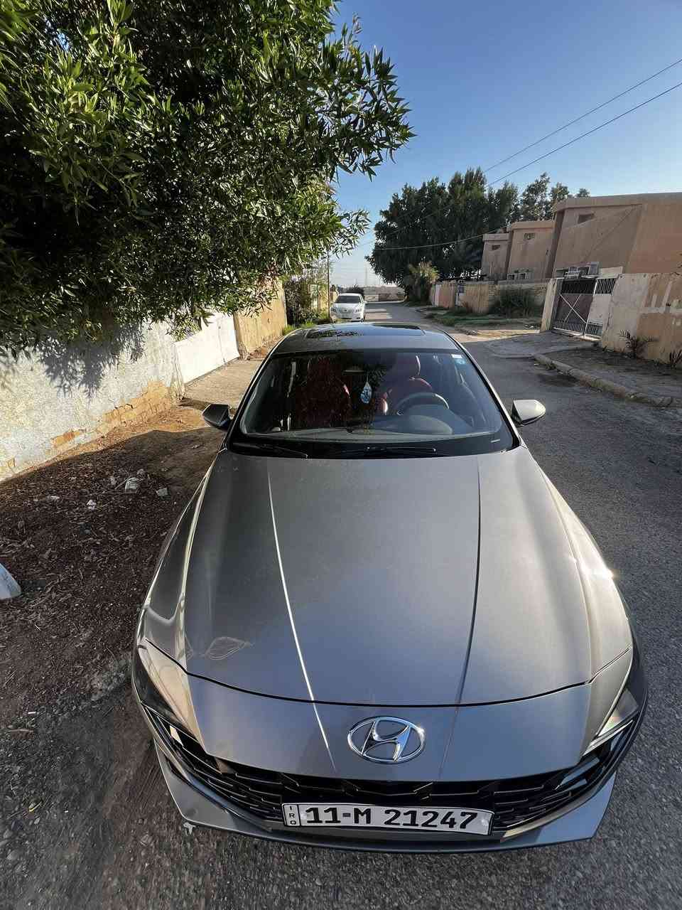 موديل 22 حادث طخه ب حامغ الامامي فقط بجم كبر فول الفول 1/1 السياره ع وضع الشركه مكينه 2000 داخل جلد بلاد احمر السعر 155 وبيه شي بسيط ***********
