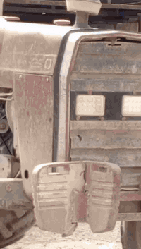 اخواني عندي فوركسن البيع الحجم 290 تك موديل 1981 اخوان التركتر نضيف كير محرك اكسل كولو بشرط كفاله عامه الرقم *********** او الرقم الثاني *********** اخواني هاذا الرقم الثاني موجود على الواتساب سعر 75 ورقه وبي مجال رقم او سنوية موجوده
