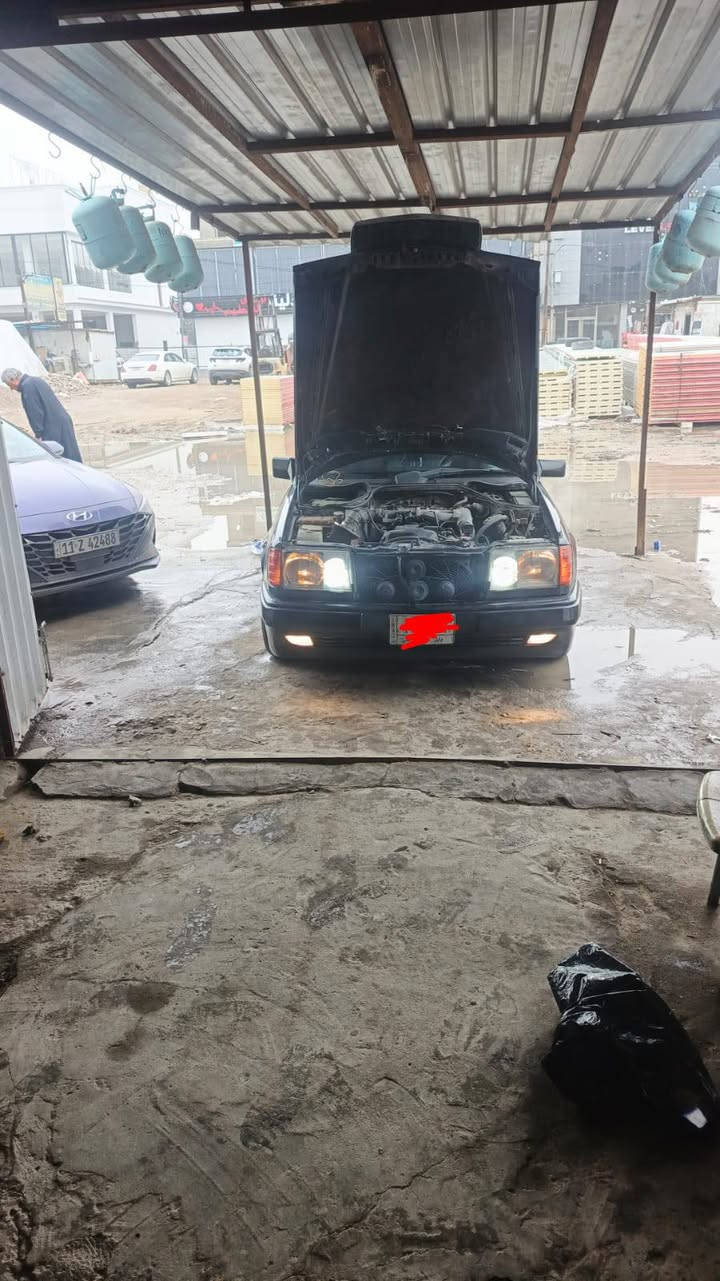 السلام عليكم مرسيدس 1987محرك 3000vvti رقم بابل الماني مميز مشروع وطني تتحول باي مكان  محدث داخل وخارج سيارة كاملة كلة جديد تخم تاير اسلايد شغال صدر امامي خلفي مروحة كهرباء 13سرعة ام العقل شاشة وكامرة خلفية ادامة كاملة والدعاميات محدثة اريل كهرباء اي بي اس شغال سيارة بلادة مابيها ضربة مصبوغة جراد فقط سيارة جديدة جدا صبغ فرن درجة اولى ايطالي سيارة احلى من الصور الشعر 70وبيها مجال السيارة مصروف عليه رقم الهاتف ***********
