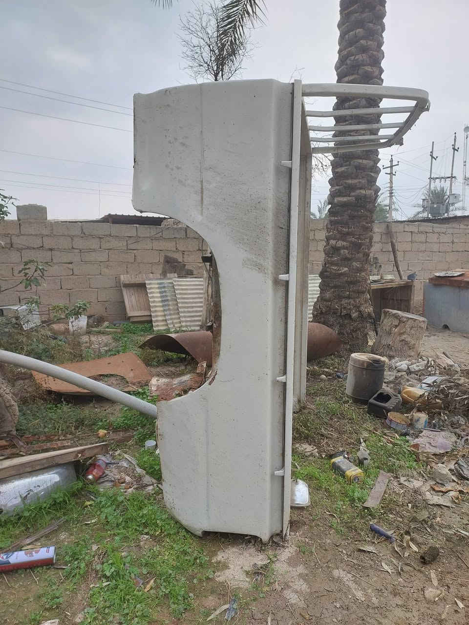 البيع بدي مال بيكم تك رقم ***********
