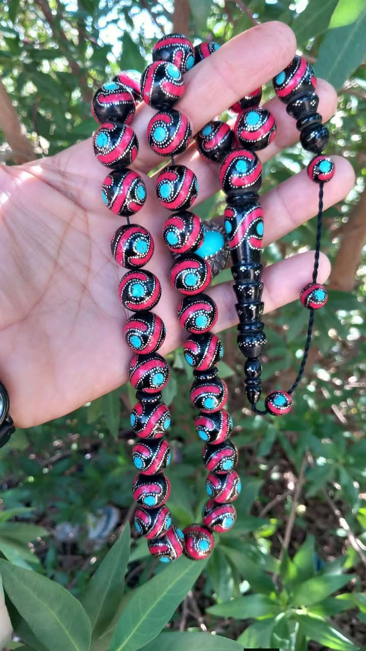 سلام عليكم
الى كل الاعضاء المحترمين يسر حجازي متوسط العمر تنزيل فظه او مرجان او فيروز شغل حرفيه ابداع طرزان الوزن نوادر  ١٣٠ غرام الحجم ١٦ على ١٦ مدعبل مسباح اجمل من الصوره نظافه فول نظام سستم تمليكه السعر عام اقل من السوك ٣٠٠ الف عراقي  للاستفسار موجود خاص اوالاتصال على الرقم ***********يوجد وتساب لعيون عشاق اليسر النوادر النوادر
