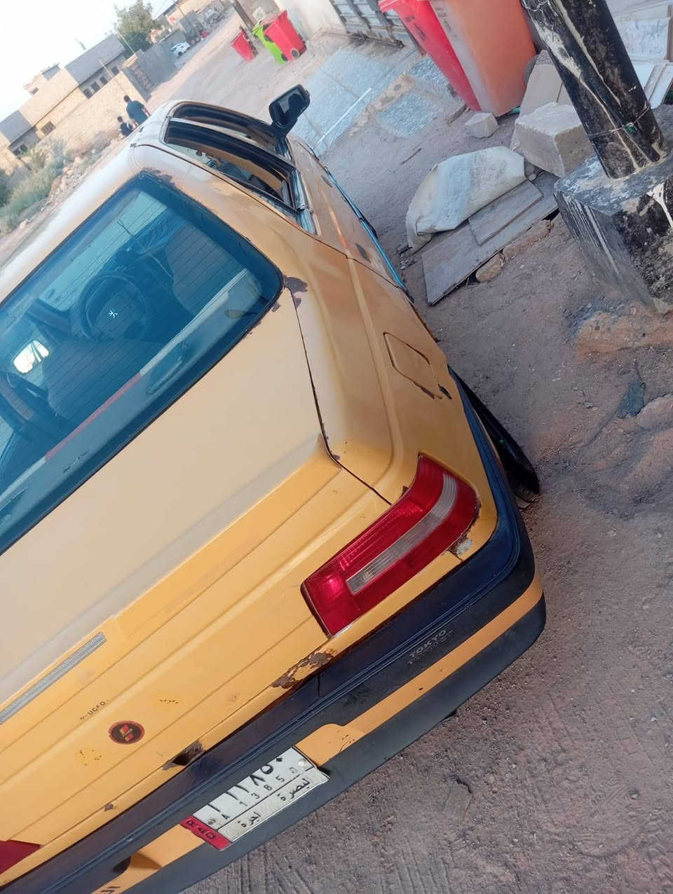 سلام عليكم سياره بيجو 405 
موديل 2010  راعيها موجود وتحويل ثاني يوم
سنويه تنتهي 2028  سياره حلوه ونضيفه وبيها نواقص شي قليل .       سعرها 22$ ورقه وبيها مجال قليل
كير ومحرك جدد حداده جديده
ماجد الحنين ... ***********..مامتواجد ع الفيس هذا رقمي
