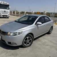 سيراتو ٢٠١٢ • قطعتين صبغ • رقم بغداد