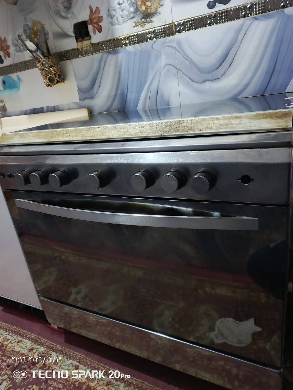 طباخ للبيع شغال وكامل ونظيف فقط عين وحده متشتغل السعر 150 العنوان الحله الثوره ***********
