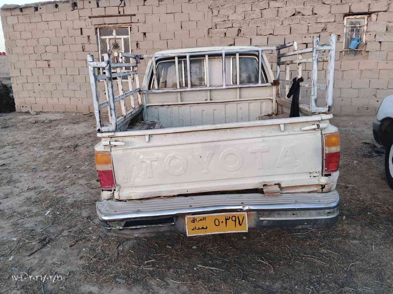 سلام عليكم توته للبيع موديل 88 سياره جهزه وين ماتريد من كل نواقص بدون تحويل 18 قفل المكان البدير ***********
