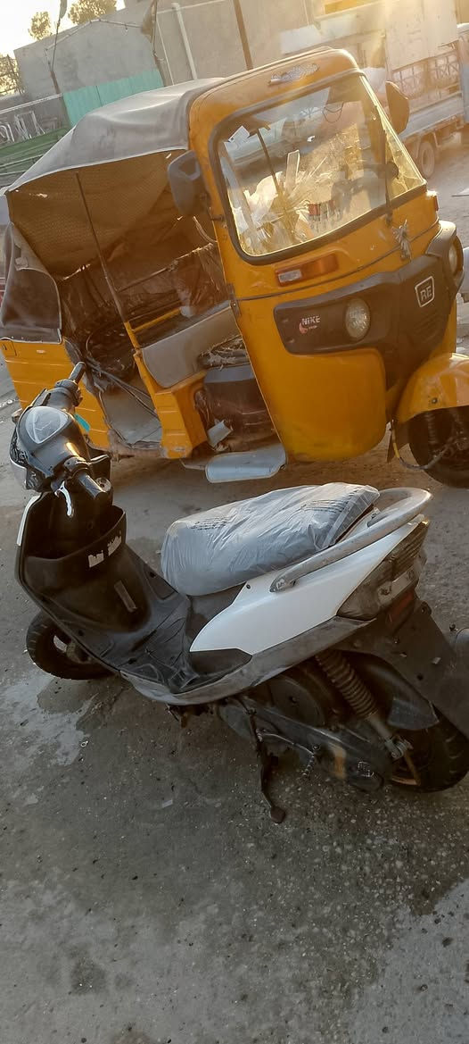 سلام عليكم ماكس عدلة للبيع دراجه كاملة مكفولة من تنقيص وتبخير السعر 550وبيه مجال مكاني مدينه الصدر الشماعية رقم ***********
