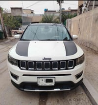 جيب كومباس لمتد 2018 بغداد لون ابيض تو كلر  فول مواصفات  شاشه جبيره  ت...