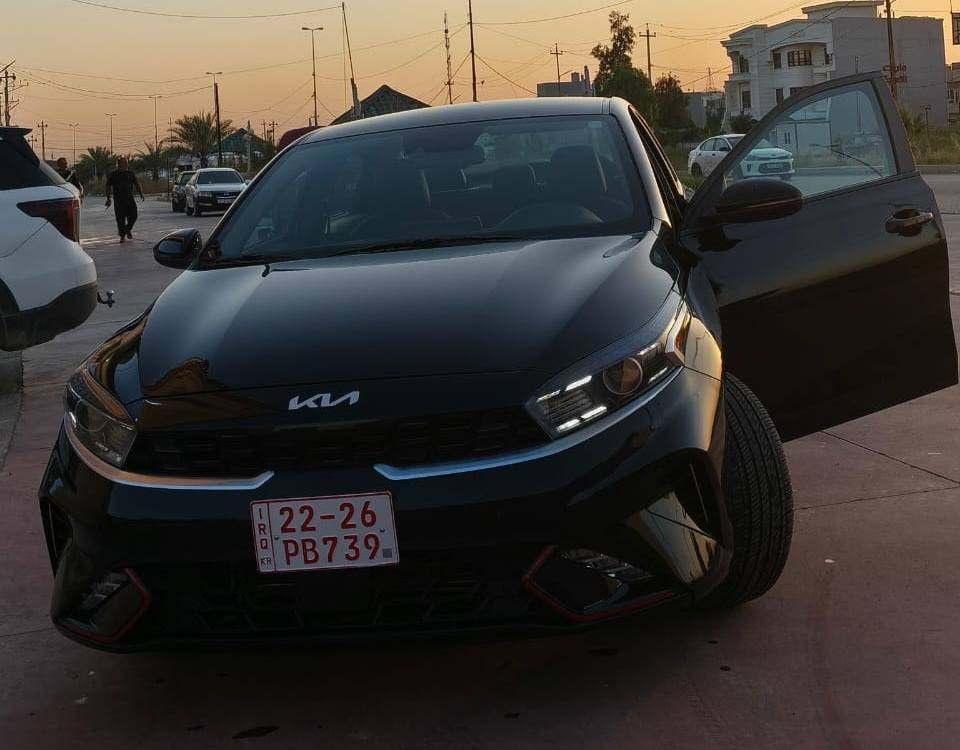 كيا فورتي   GT line
موديل 202‪4  
مواصفات بصمة تشغيل عن بعد شاشة كبيرة كشنات جلد رادارات امامي جانبي تحديد مسار دبل بصمة  جديدة وضع الشركة رقم كاتي.. 
حادث خفيف صبغ جاملغ  خلفي فقط بدون دواخل بدونك ايرباك ماشي ١٣ الف فقط
سعر ١٤٣
***********‪ موصل, نينوى
