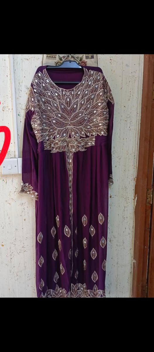 السلام عليكم.ملابس للبيع وسعار مناسبه ليريد يعلق وتوصيل موجود


**إذا كنت صاحب هذا الإعلان وتريد حذفه لأي سبب، رجاءا أرسل رسالة إلى الدعم الفني**