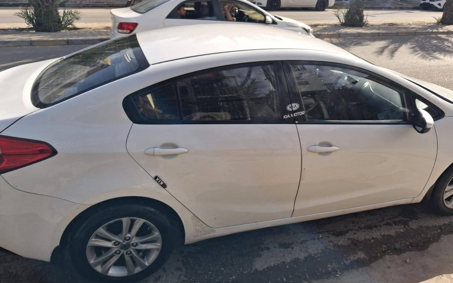 السلام عليكم سيراتو موديل 2014 خليجي لون ابيض رقم اربيل الانكليزي الدولي السونار مرفق بالصور السعر 118 وبي مجال العنوان النجف الاشرف 
*********** بيع او مراوس بسياره نيسان صني
