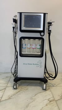 ليزر كاندلا • تنظيف وجه • تقشير كاربوني