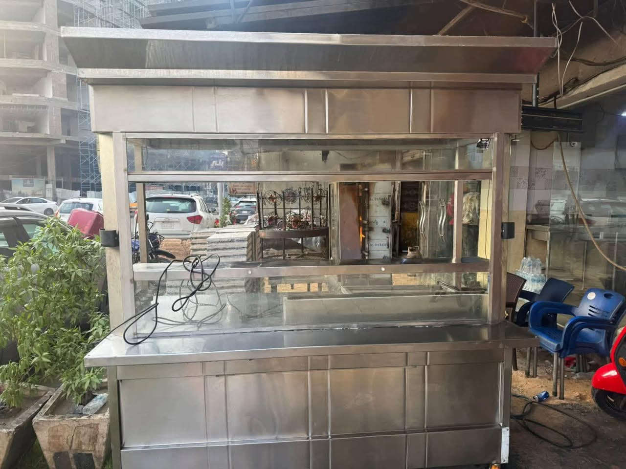 السلام عليكم للبيع شواية بركر مع قلاية فنكر
السعر مليون 

لتواصل ***********
