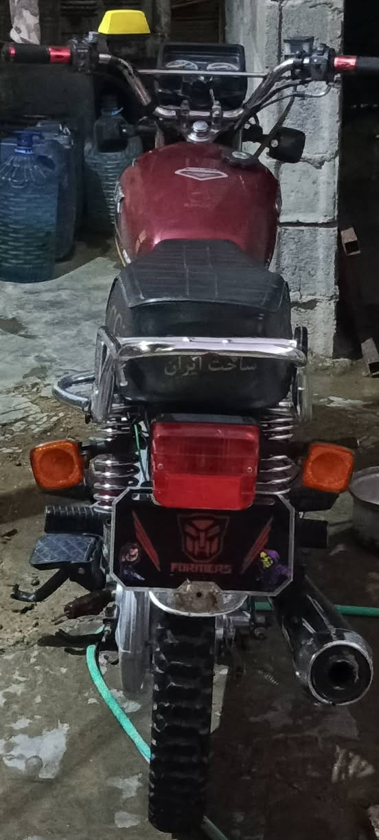 السلام عليكم من رخصت الادمن دراجه للبيع ايراني اربعه كير موديل 23محرك مكفول   سعرها 550وبيه مجال  موجود خاص وهذا رقمي *********** وبي واتساب

