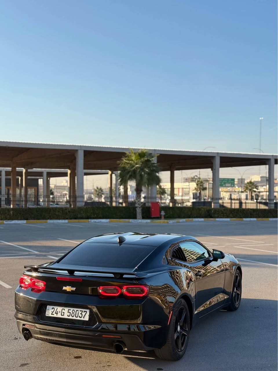 كامارو موديل ٢٠٢٢ 
محرك ٤ توربو 
كير محرك شرط
سياره بها ٣ قطع و شبر بالجاملغ
بدون شواصي 
كشن جلد
سياره داخل لونين اسود و احمر 
ماشيه ٤٤ ميل
لايتات امامي و خلفي ليد
رادار  جوانب 
رقم سنوي هزه كله جديد
دينار مصرف مابيه 
للبيع او مراوس فقط سيارات رقم شماليه
سعر السياره ١٣٥ ورقه و بي مجال 
للمزيد عن الاستفسار
*********** واتساب دهوك, العراق
