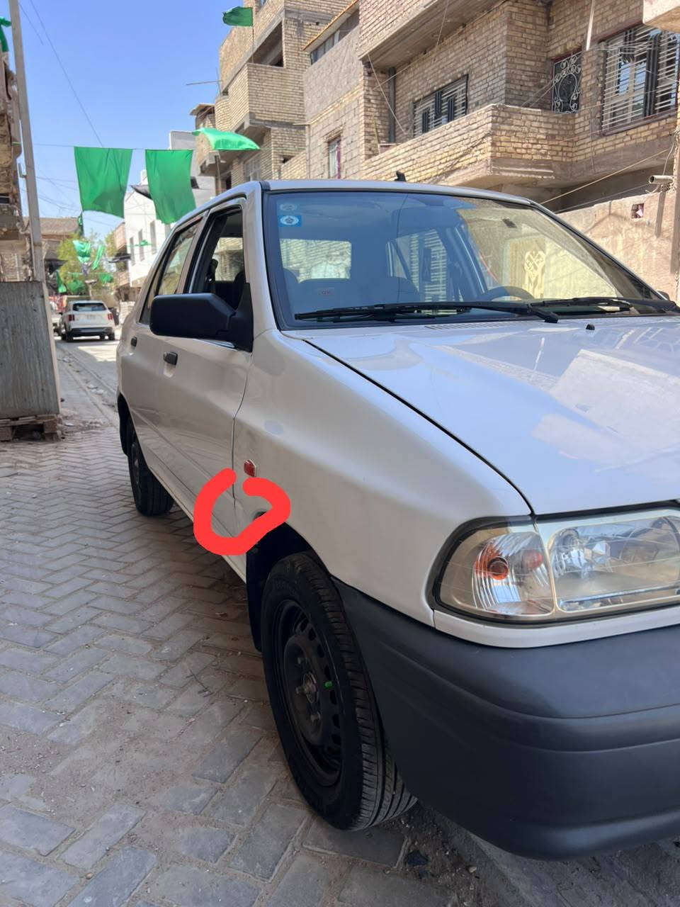 سلام عليكم سايبه للبيع 2023 ماشيه 80 الف السياره كفاله بس بيه بارد موضح ب الصوره التبريد لو بي ليك لو غاز الباقي كفاله بكاني بغداد مدينه الصدر السعر 59 بيه مجال بصيط لاستفسار على الرقم ***********
