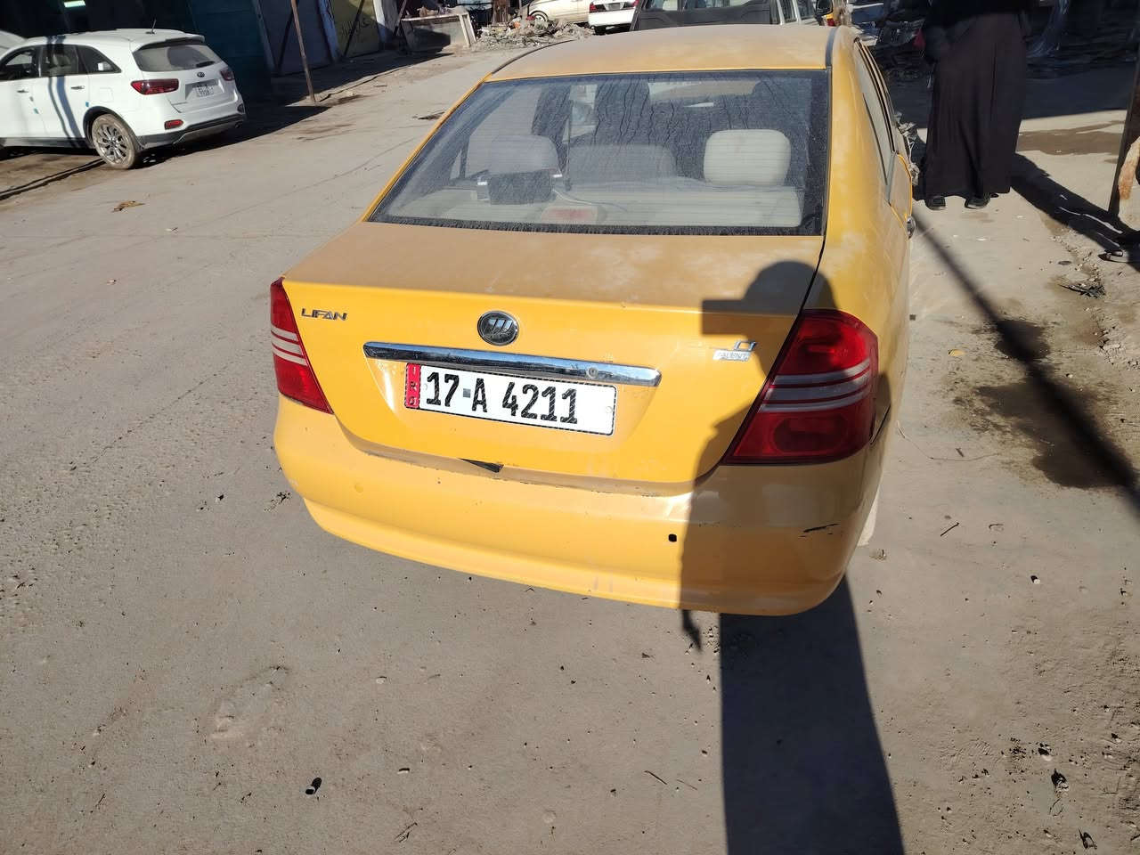 السلام عليكم  ليفان 620
موديل 13
رقم مثى 
بسمي اني المالك مصفره هيئه وغرامات 
سنويه لل 28
ابيع على حادثه 
***********مكاني سماوه
