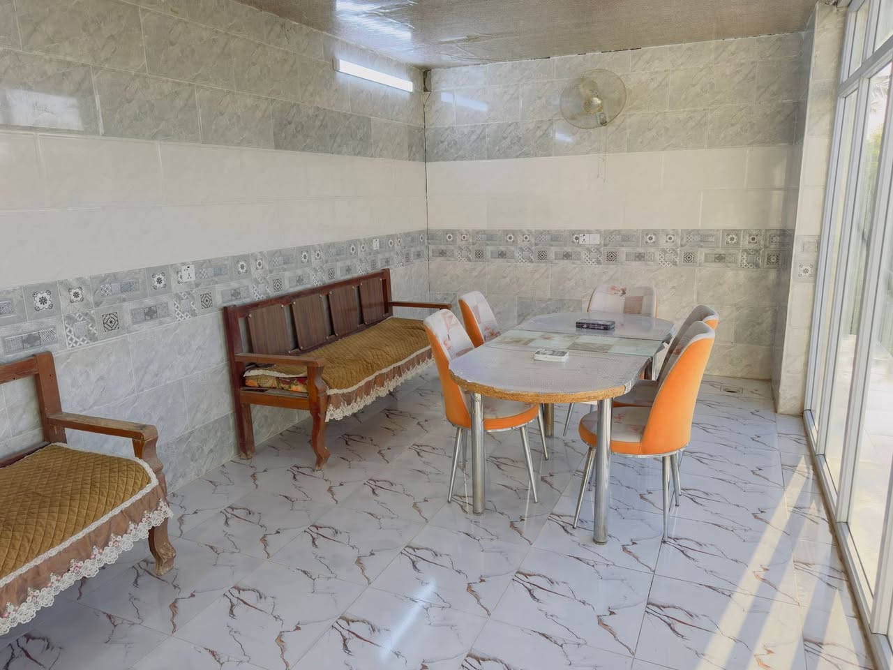 مزرعه للايجار
بيت 🏫
مسبح 🏝️
مكان شوي 🏟️

الموقع /بلد  

للتواصل والحجز عل رقم 
***********
واتساب ***********
— في ‏مزارع قضاء بلد‏.
الايام المتوفره 
الاحد يوم كامل 
الاثنين يوم كامل 
الثلاثاء يوم كامل 
الاربعاء يوم كامل  
الجمعه يوم كامل 
السبت يوم كامل
