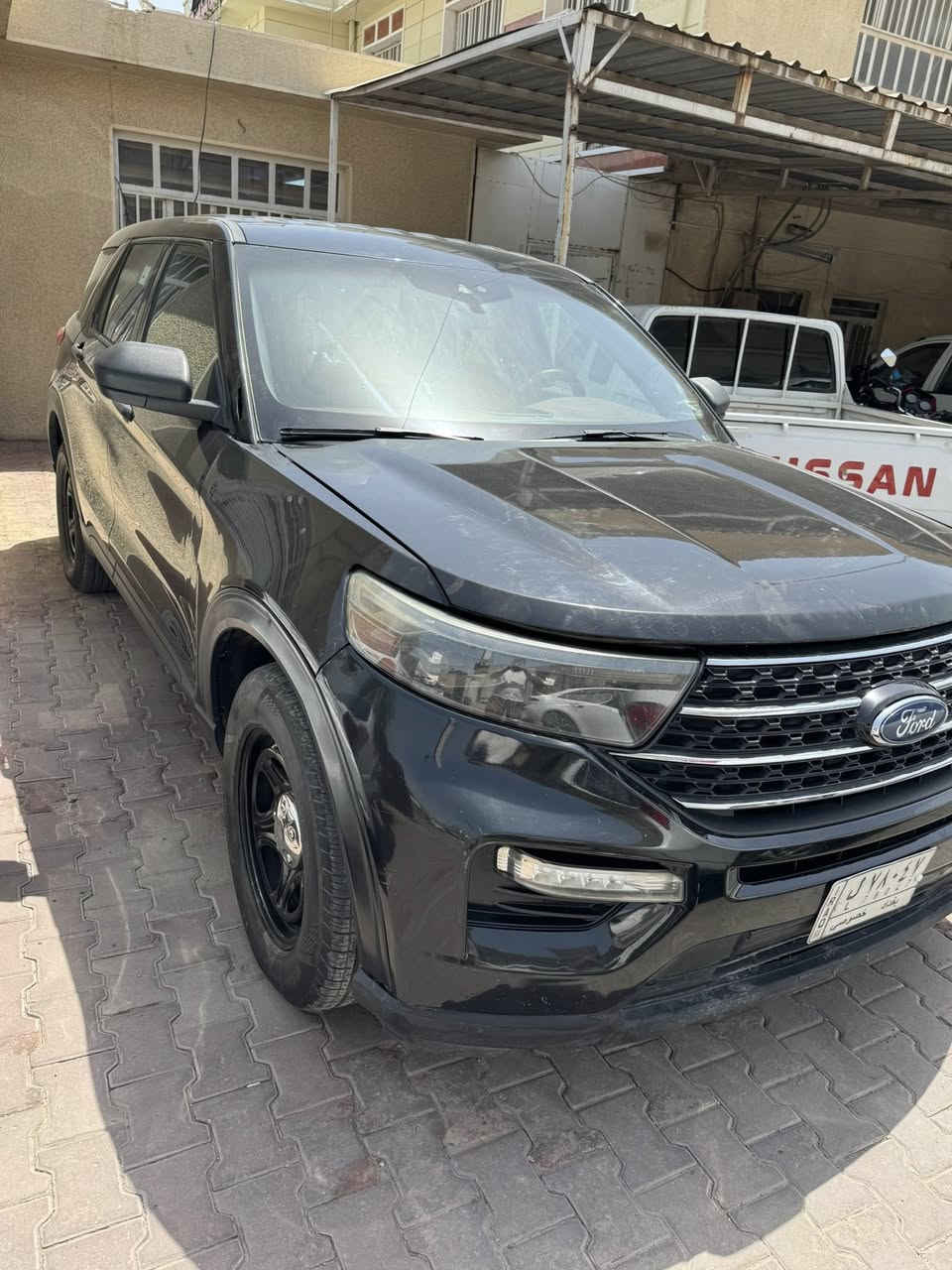 السلام عليكم 
فورد اكسبلورر موديل ٢٠٢٠ بوليسي
حادث دعاميه فقط 
مكينه ٦ سلندر
گير تعليگ
مواصفات البوليسي معروفه
٥ راكب
السعر١٥٠ 
مكان السيارة بغداد 
تفاصيل اكثر ***********
