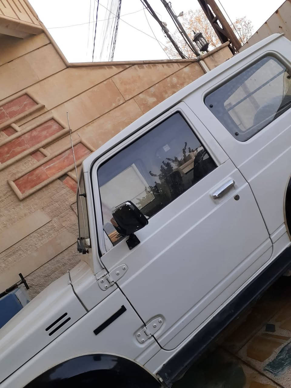 السلام عليكم 
سازوكي ساموراي 
موديل السيارة ١٩٨٩
محرك 3y  تيوتا حجم ٢٠٠٠
كير اوتوماتيك 
تبريد وتدفئة 
رقم نينوى انكليزي
السعر ٥٥$
رقم الهاتف ***********/***********

