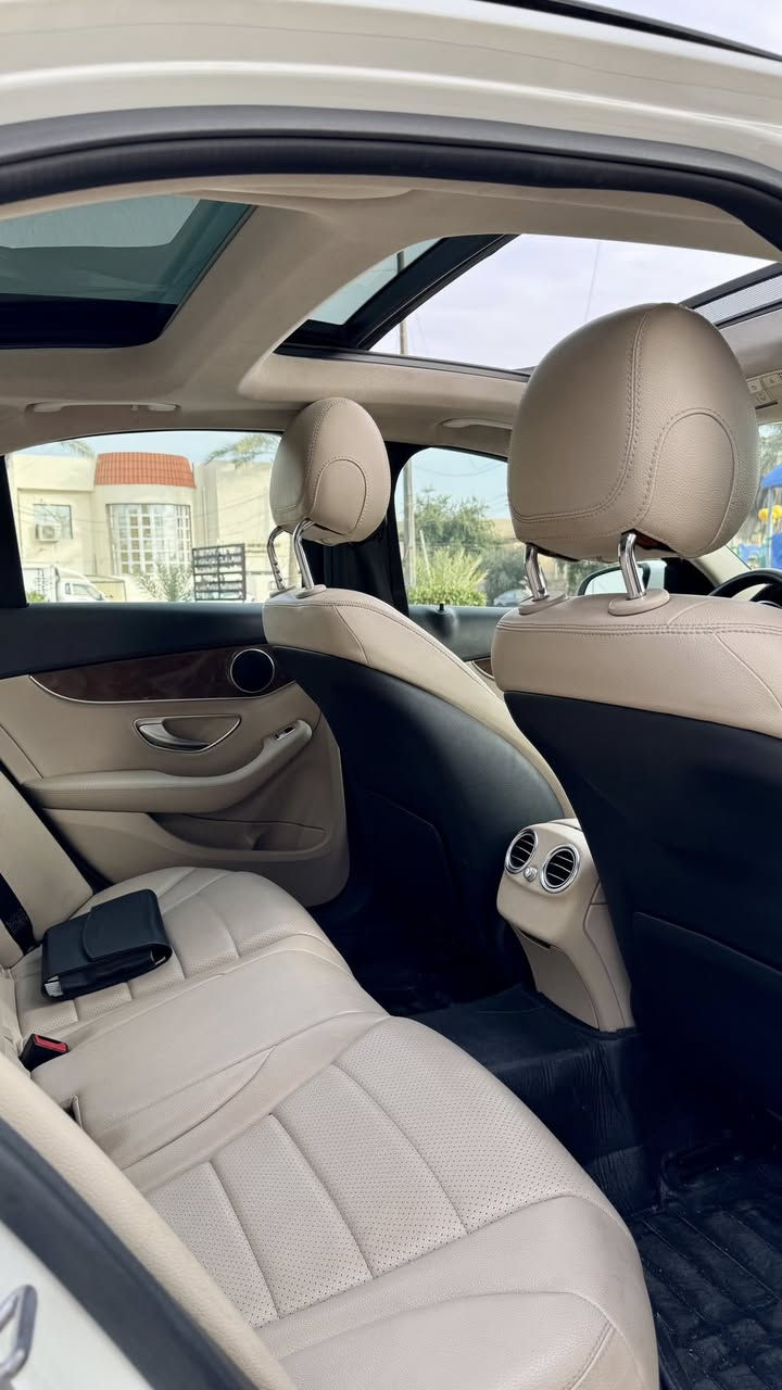 مرسيدس بنز C300
2017
تو ويل (دفع خلفي المرغوب)
بانوراما
داخل بيجي وصاج
باقي المواصفات معروفه
ماشيه 66 الف مايل فقط
عليها PPF Matt ضمان 10 سنوات
حادث قطعه وحده صبغ بدون ايرباك بدون دواخل
مكاني بغداد العامرية
للإستفسار *********** (واتساب)
