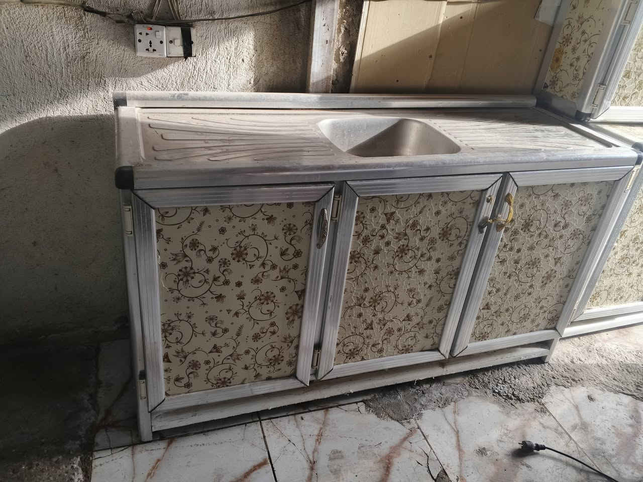 كاونتر3قطع نضيف مترونص السعر160مكان شعلة


**إذا كنت صاحب هذا الإعلان وتريد حذفه لأي سبب، رجاءا أرسل رسالة إلى الدعم الفني**