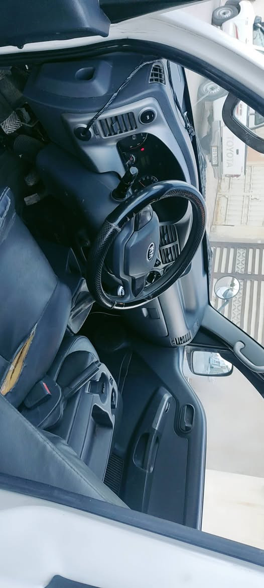 کیا 2015 سویج کۆنترۆل 
7 گێر مەکینە رەش کارەبای
براوە رەقەم پلاستیک
جوابی نامە نادەینەوە ئەگەر موشتەری تەلەۆن بکە شوێن هەولێر 
نرخی 70 وەرەقە مەجالـێکی برایانە گێر و مەکینە بەشەرت
*********** أربيل, العراق
