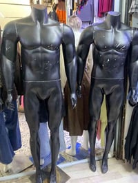 ثلاث قطع • ملكانة ضخمة • للبيع