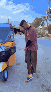 السلام عليكم 🫡 تكتك 🛺 2020شهر 11مرقم بغداد لوحه وسنويه تحويل ثانيوم تكتك كامله مابيهه نقص برغي )(تخم تاير دوشمه برده جادر لاستيكات كله جديد )كبل للشارع السعر 6200وبيه مجال مكاني بعقوبه للستفسار ***********
