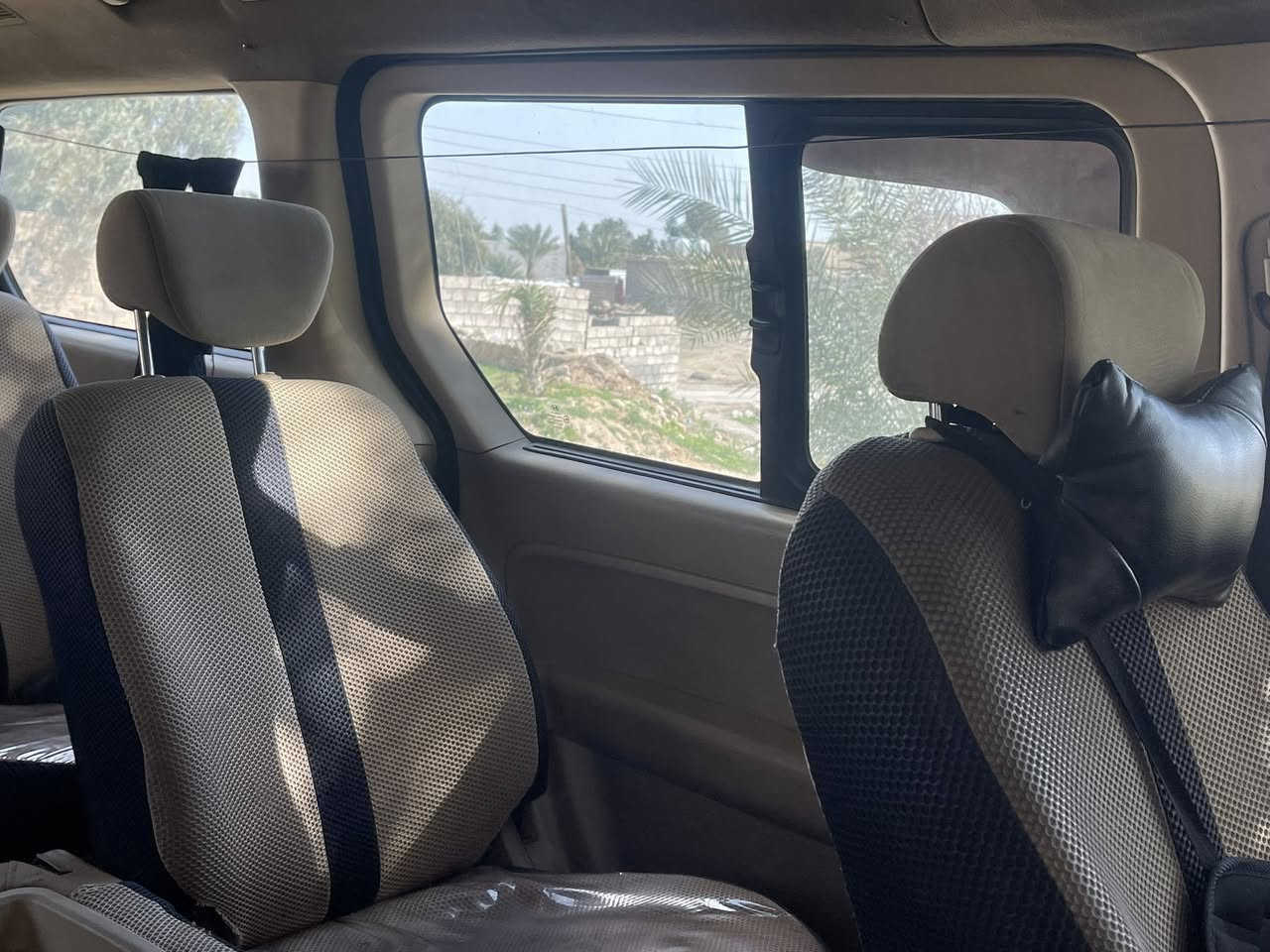 السلام عليكم ستاركس 2010 مسكر كير عادي مصفره هيئة وضريبه مكينه وكير شرط بيها طخه بلباب موضحه بصوره 
سعر 135 
مكاني صلاح الدين الزويه 
***********
