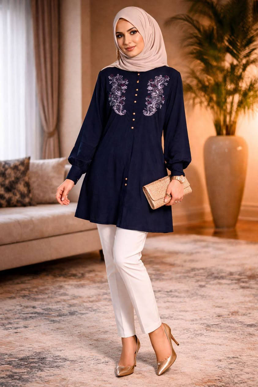 تم توفر قميص كشمير يجننن بصلي ونيلي للاستفسار اكثر خاص او واتساب 
***********
