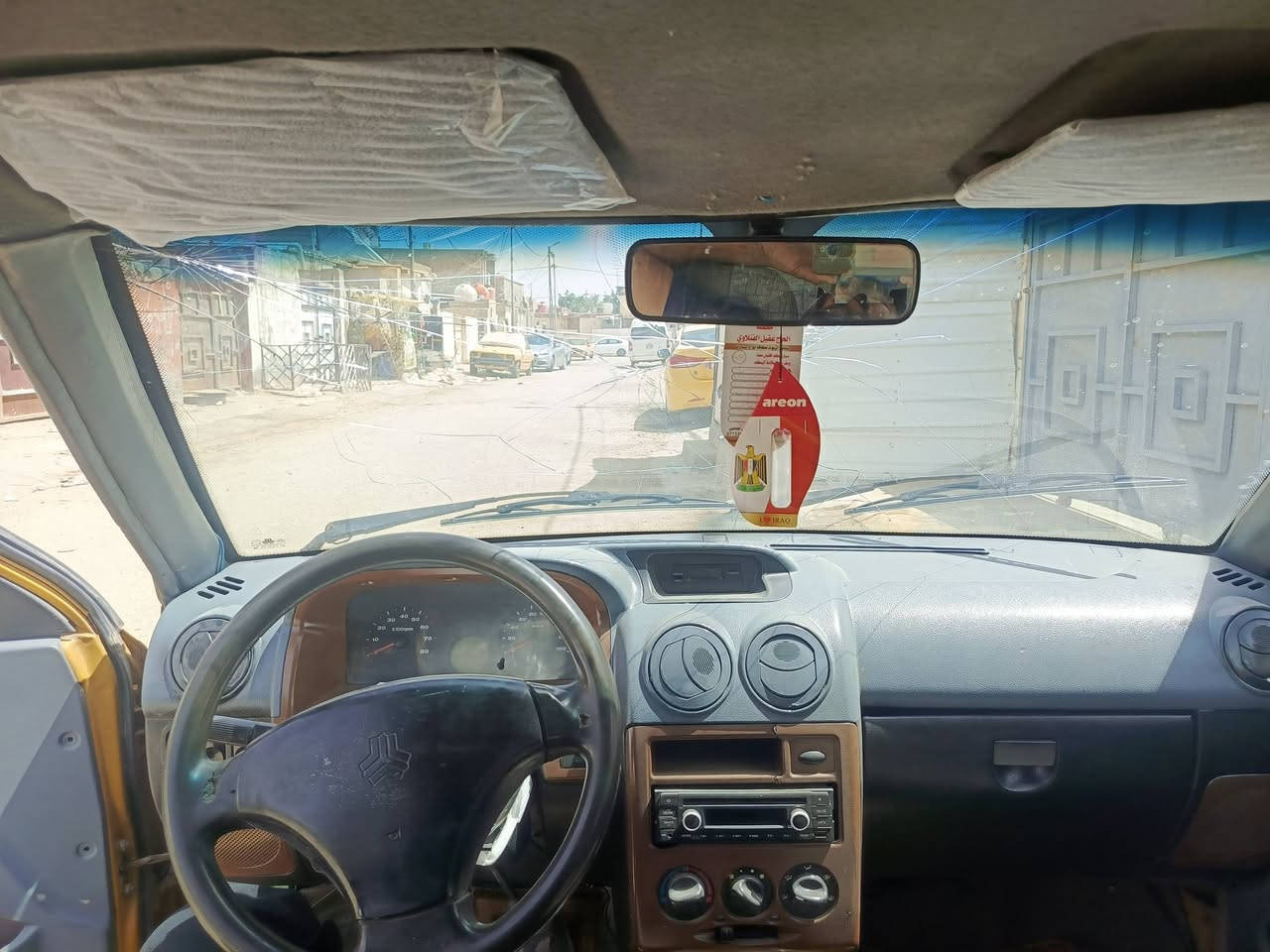 السلام عليكم سايبا للبيع موديل ١٣ رقم بغداد الماني  سياره جاهزه مكينه كير عينه وصينيه قبل اسبوع شادهن حداديه جديده غرفتها نظيفه راعيها  ما واصله اكفلك سرقه وعشائر السعر ١٦ وبيها مجال ***********
