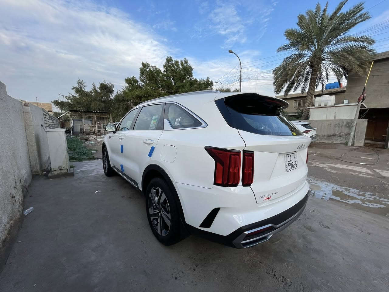 سورنتو  2023 دوليه فول مواصفات خليجي
بيه شكم رصعه وباقي كفاله عامه 

محرك 6 سلندر كفاله / 7 راكب 

ماشيه 23 الف على وضع شركه 

رقم بغداد الجديد باسمي 

🔰 مواصفات 

بانوراما 

بصمه تشغيل 

بصمه ابواب

كير ماوس 8 سرعات 

تشغيل عن بعد 

كشنات كهرباء 

جنطه شفط كهرباء 

حساسات اماميه وخلفيه

رادار امامي وخلفي

شاشه كبيره تدعم 

اندريد اوتو و ابل كار بلي

شفتات ستيرن 

سايد بريك بصمه

اشاير مري 

مري شفط

تبريد 3 قطع مناخ منفصل

شاحن واير ليس

نظام نزول منحدرات

بردات خلفيه

وبعد بيه هواي مواصفات

السعر   295 بيه مجال 

مكاني بغداد 

رقمي ***********
