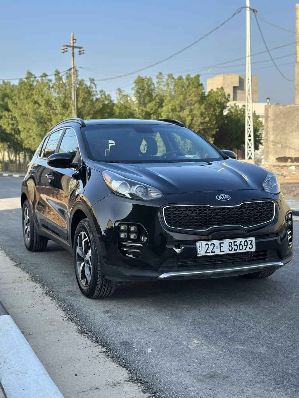 بيع مستعجل بسعر صول 
((((((((((   2021 ))))))))))
كيا سبورتج وارد امريكي موديل 21
حادث امريكا موضح بنيد فقط
الباقي التفاصيل في السونار 
السيارة حيل جاهزة وجديدة 
مكينة گير تبريد حدادية شواصي مكفول
مكينة 2400 بلادية ما مفتوحة
دخلت ماشية 41 وحالياً 70 ميل
مواصفات LX معروفة نص فول
رقم اربيل الجديد تحويل او وكالة
صار بيها صبغ هنا موضح بالسونار
بيها بارد خفيف وتكحيلات بسيطة
باتري جديد تخم تايرات جديد
راعيها من كربلاء مستعد للتحويل
مكان السيارة كربلاء
السعر143 وبيها  مجال قليل
***********
