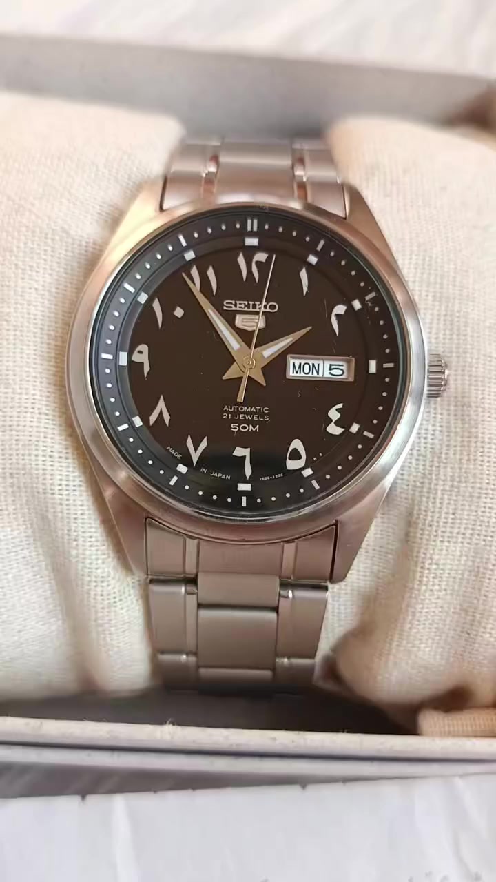 سيكو أرقام عربية نوادر 🖤
أوتوماتيك نظافة 98%
مع كامل المرفقات + وصل الشراء 
السعر خاص 💛


**إذا كنت صاحب هذا الإعلان وتريد حذفه لأي سبب، رجاءا أرسل رسالة إلى الدعم الفني**