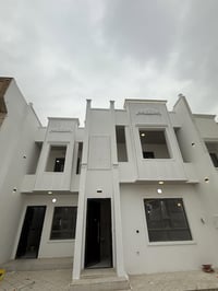 القادسية حي الضباط • ٣٠٠م • ٥غرف