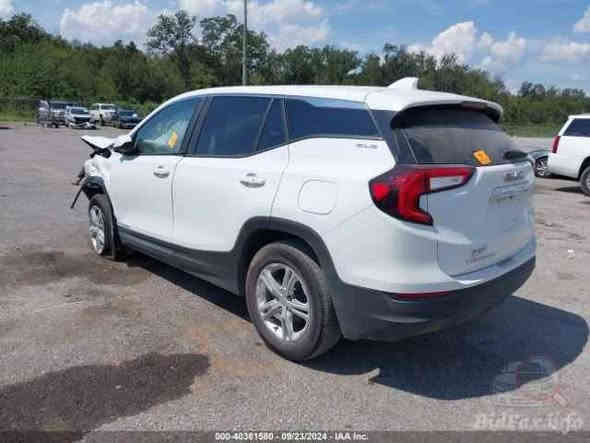 🚗 للبيع: جي إم سي تيران موديل 2024
📍 مكان السيارة: البصرة
📞 للتواصل: ***********
💰 السعر: 185 ورقة – قابل للتفاوض
📊 المسافة المقطوعة: 20000 كم
🛠️ المحرك: 4 سلندر 1500cc تيربو

⚠️ أضرار السيارة:
• الجاملغ الأمامي والبنيد و الدعامية – حادثها ضربة أمامية
• أيرباك الدشبول طاك 
• جميع الأضرار تم تصليحها عدا الدشبول 
• صور الحادث مرفقة مع الصور

📌 تفاصيل إضافية:
• وارد أمريكي
• السيارة دخول جديد مرقم كامل
• لون السيارة أبيض Singapore
